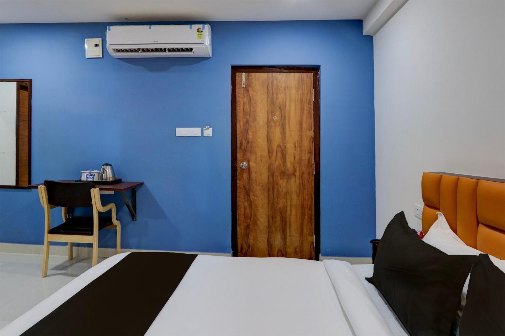 Hotel Super Townhouse The Cinco Bliss Near Ikea, Wells Forgo, Kims, Care Hospitals Hajdarabad Zewnętrze zdjęcie