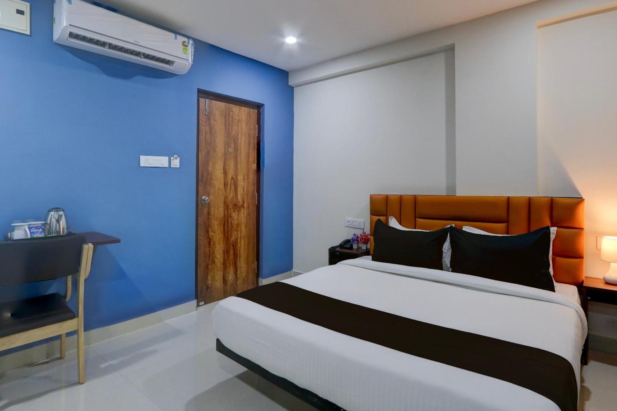Hotel Super Townhouse The Cinco Bliss Near Ikea, Wells Forgo, Kims, Care Hospitals Hajdarabad Zewnętrze zdjęcie